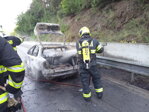 Na dálnici D1 shořel osobní automobil