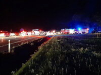 Střet kamiónu s osobním vozem na dálnici D1 Střet kamiónu s osobním vozem na dálnici D1