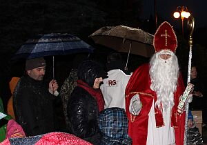 29.11.2015 Rozsvícení vánočního stromu v Divišově